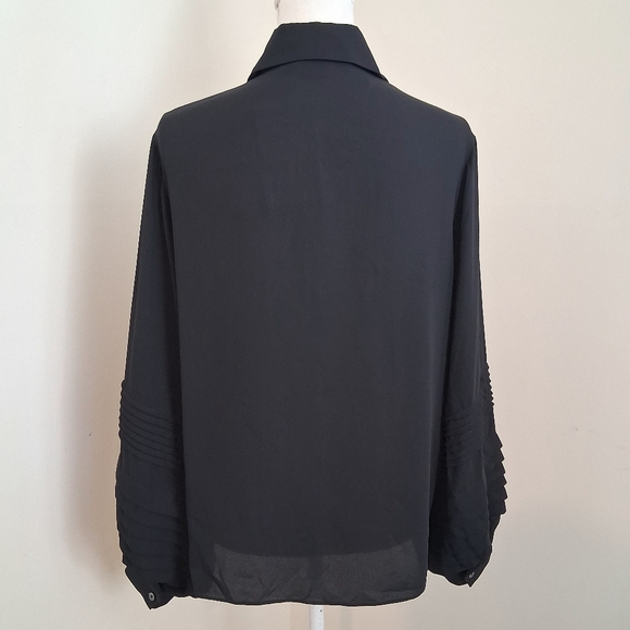 Louis Vuitton Uniform Black Button Down Long Sleeve Blouse Size 8 NWT - Picture 6 of 8